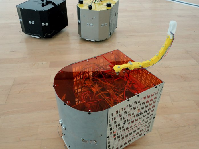 Paul Granjon - Robots and Humans